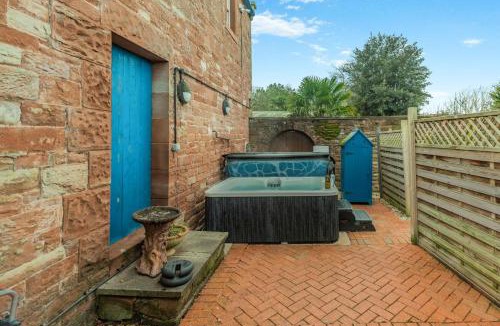 Wing House | 1 Bed in Brampton oc-g34638