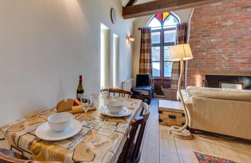Docking House | 1 Bed in Docking oc-670