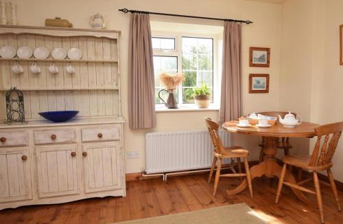 Winfrith Newburgh House | 1 Bed in Dorchester oc-75156
