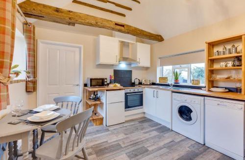 Sudbury House | 1 Bed in Great Waldingfield oc-ac1