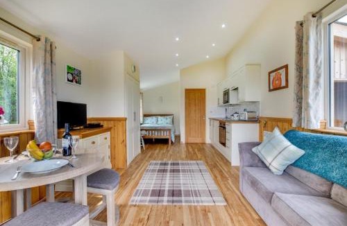 Brecon Cabin | 1 Bed in Lower Chapel oc-waa906