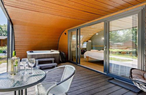 Graddon Cross Cabin | 1 Bed in Okehampton oc-92384