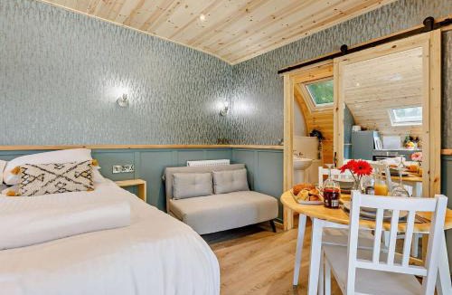 Graddon Cross Cabin | 1 Bed in Okehampton oc-92384