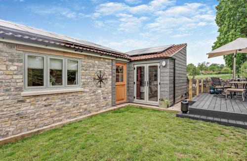 East Horrington House | 1 Bed in Shepton Mallet oc-94296