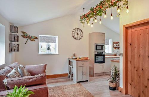 East Horrington House | 1 Bed in Shepton Mallet oc-94296