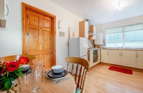 Wadebridge House | 1 Bed in Wadebridge (oc-p00232)