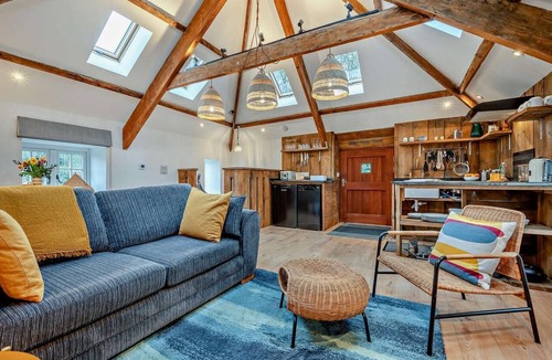 Northcott Cottage | 1 Bed in Werrington (oc-c29073)