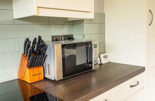 Two Dales Apartment | 1 Bed Studio in Two Dales, Near Matlock & Bakewell