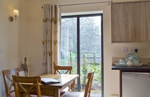 Billingshurst Cottage | 1 bedroom accommodation in Kirdford, near Petworth