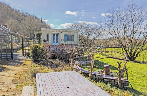Llanybydder Cottage | 1 bedroom accommodation in Llanybydder, near Lampeter