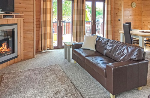 Scawton Ski Chalet | 1 bedroom accommodation in Easingwold