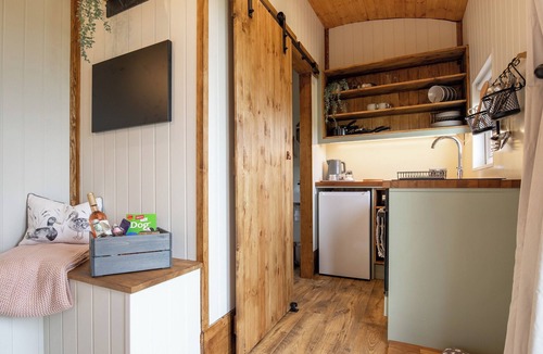 Bradbourne Cottage | 1 bedroom accommodation in Parwich, near Ashbourne