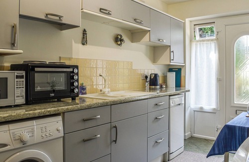 New Forest District Cottage | 1 bedroom accommodation in Bransgore