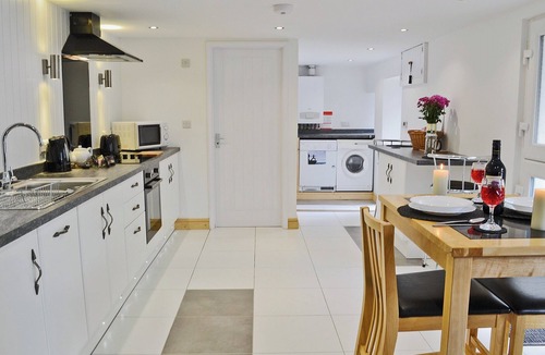 Amroth Cottage | 1 bedroom accommodation in Amroth, near Saundersfoot