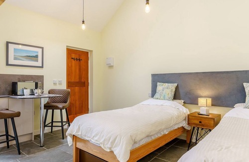 Monknash Cottage | 1 bedroom accommodation in Monknash, near Cowbridge
