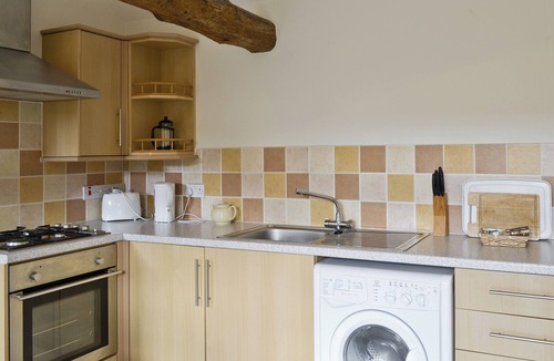 Potter Heigham House | 1 bedroom accommodation in Catfield