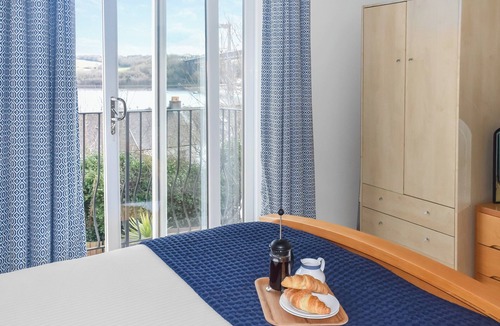 Saltash Cottage | 1 bedroom accommodation in Saltash