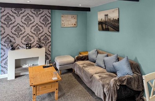 East Kirkby Cottage | 1 bedroom accommodation in East Kirkby, near Spilsby
