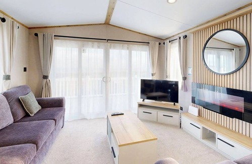 Crowle House | 1 bedroom accommodation in Crowle