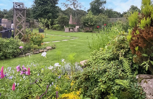 Balfron Cottage | 1 bedroom accommodation in Balfron, near Drymen Loch Lomond & The Trossachs