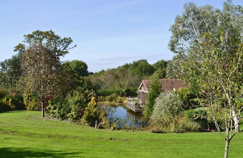 Farden Cottage | 1 bedroom accommodation in Bitterley, near Ludlow