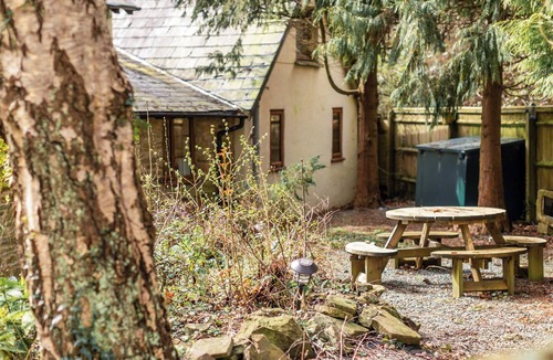 Whitecroft Cottage | 1 bedroom accommodation in Whitecroft, Forest of Dean