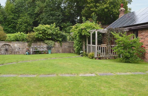 Cromford Cottage | 1 bedroom accommodation in Cromford, near Matlock