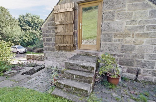 Crich Cottage | 1 bedroom accommodation in Whatstandwell, near Matlock