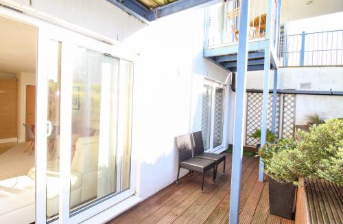 Southbourne Apartment | 1 Blue Waters