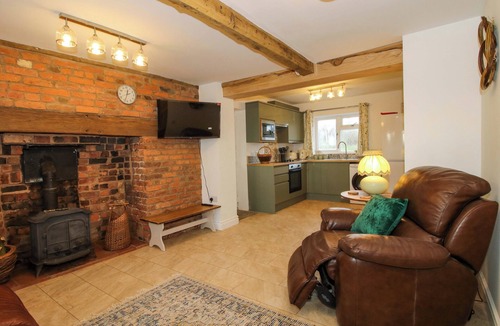Great Witley Cottage | 1 Dingle Cottage