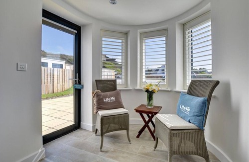 Constantine Bay Apartment | 1 Seaspell Apartment