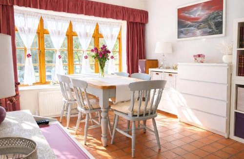 Exton House | 10 Pudding Bag Lane