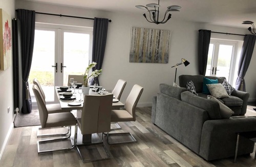 Whitchurch Cottage | 105 m² Cottage ∙ 2 bedrooms ∙ 4 guests