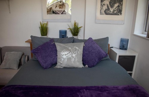 Bishop's Stortford Apartment | 121 Studio - Apartment with Kitchen, Terrace, Stansted Airport Shuttle