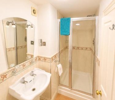 Brighton City Centre Hotel | 12A Regency Square