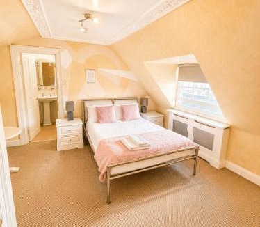 Brighton City Centre Hotel | 12A Regency Square