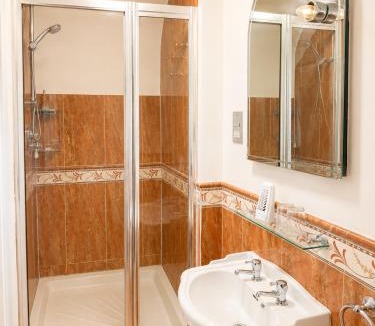 Brighton City Centre Hotel | 12A Regency Square