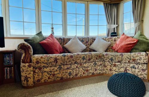 Tywyn Other | 157 Amour Caravan