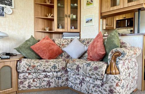 Tywyn Other | 157 Amour Caravan