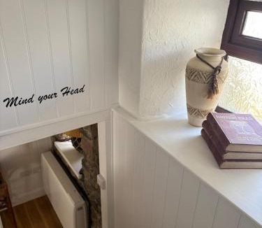 Mullion Apartment | 16th Century Cottage in the heart of Mullion