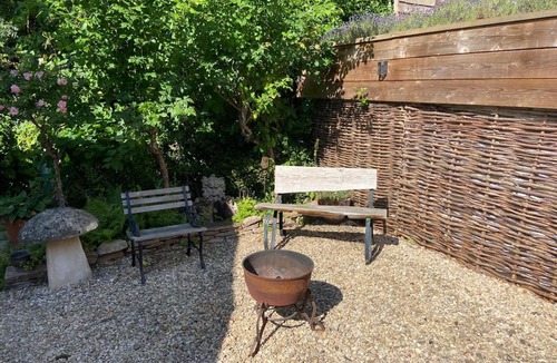 Cradley House | 16th Century cottage with heated pool & hot tub