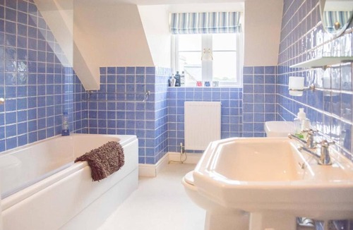 Blythburgh Apartment | 17 Blyth View, Blythburgh (Air Manage Suffolk)