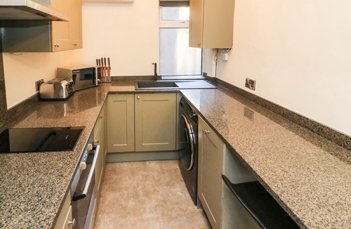 Settle Cottage | 1A Lower Croft Street