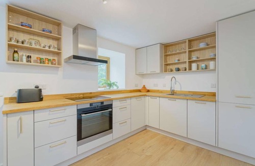 Aberystwyth Cottage | 2 Bed in Aberystwyth (oc-83552)