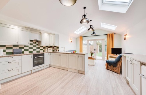 Beccles Cottage | 2 Bed in Aldeby (oc-2wca)