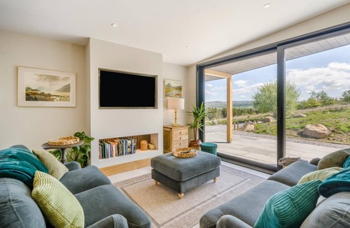Fourstones Near Bentham Ski Chalet | 2 Bed in Austwick (oc-d30840)