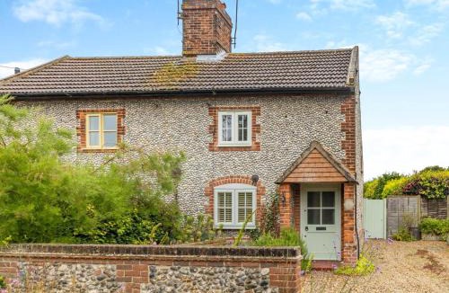 Bodham House | 2 Bed in Bodham oc-s29720