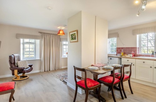 Bressingham House | 2 Bed in Bressingham (oc-f33646)