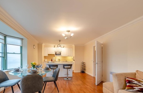 Little Haven Apartment | 2 Bed in Broad Haven (oc-wav480)