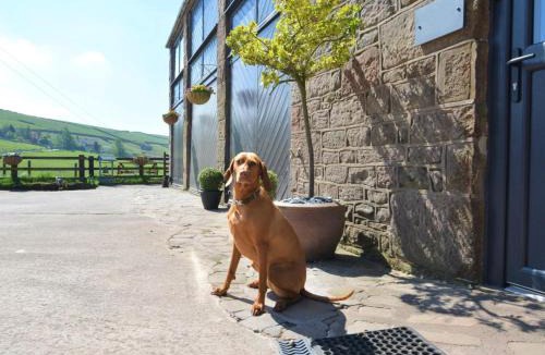 Quarnford House | 2 Bed in Buxton oc-58957